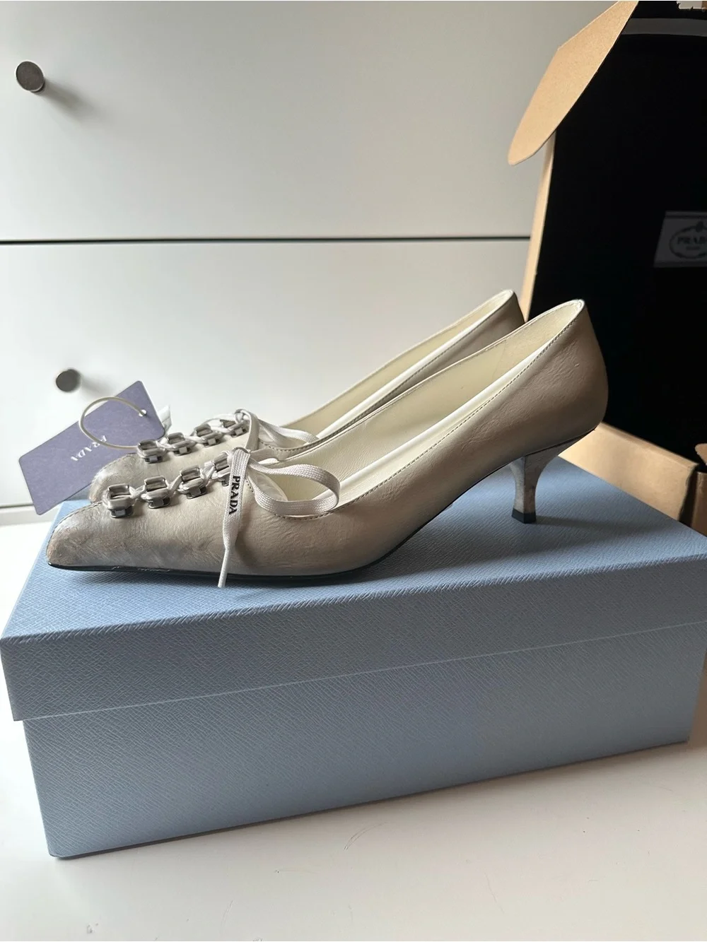 Prada Runway Antiqued Leather Pumps Size 38 NWT